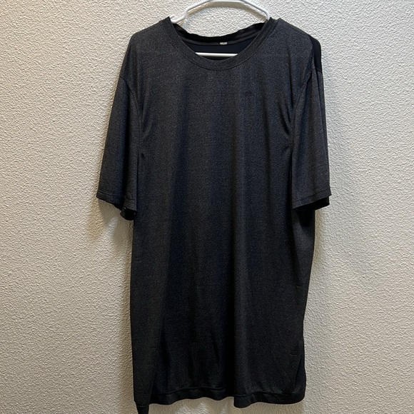 Lululemon men Precision Tee Heathered Black PTP 25.5 - Picture 1 of 8